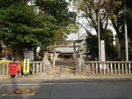 横割八幡宮の鳥居