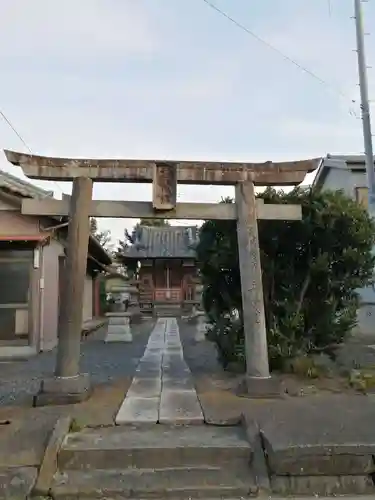 稲荷神社の鳥居