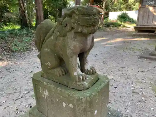 八幡神社の狛犬