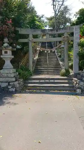 二宮神社の鳥居