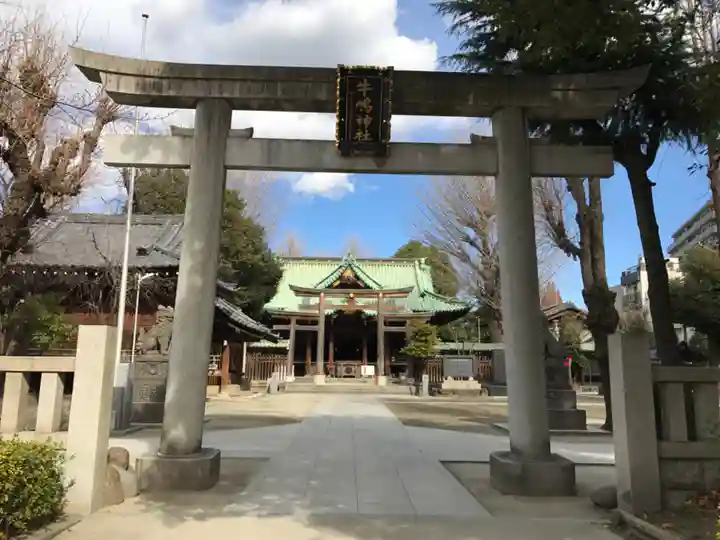 牛嶋神社の鳥居