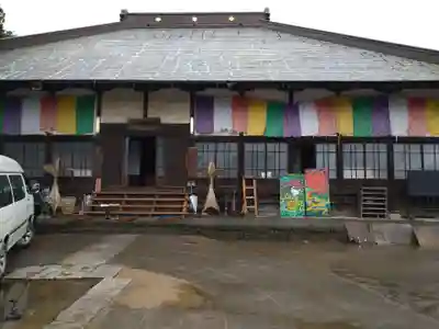 常楽寺の本殿・本堂