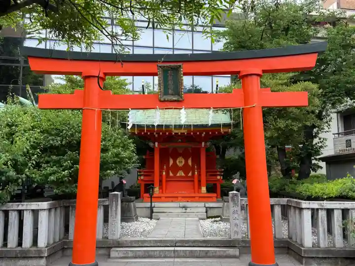 神田神社(神田明神)の{uncategorized: "未分類", other: "その他", undefined: "問題あり", building: "その他建物", grave: "お墓", sacred_gate: "鳥居", guardian: "狛犬", statue: "像", buddha: "仏像", history: "歴史", nature: "自然", garden: "庭園", animal: "動物", pagoda: "塔", temizu: "手水舎", mountain_gate: "山門・神門", sanctuary: "本殿・本堂", subordinate: "末社・摂社", art: "芸術", scenery: "景色", jizo: "地蔵", ema: "絵馬", goshuin: "御朱印", omikuji: "おみくじ", items: "授与品その他", amulet: "お守り", goshuincho: "御朱印帳", eats: "食事", festival: "お祭り", votive_dance: "神楽", shichigosan: "七五三参", wedding: "結婚式", experience: "体験その他", initially: "初詣", around: "周辺", anti_infection: "感染症対策"}