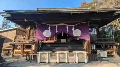 宇都宮二荒山神社の{uncategorized: "未分類", other: "その他", undefined: "問題あり", building: "その他建物", grave: "お墓", sacred_gate: "鳥居", guardian: "狛犬", statue: "像", buddha: "仏像", history: "歴史", nature: "自然", garden: "庭園", animal: "動物", pagoda: "塔", temizu: "手水舎", mountain_gate: "山門・神門", sanctuary: "本殿・本堂", subordinate: "末社・摂社", art: "芸術", scenery: "景色", jizo: "地蔵", ema: "絵馬", goshuin: "御朱印", omikuji: "おみくじ", items: "授与品その他", amulet: "お守り", goshuincho: "御朱印帳", eats: "食事", festival: "お祭り", votive_dance: "神楽", shichigosan: "七五三参", wedding: "結婚式", experience: "体験その他", initially: "初詣", around: "周辺", anti_infection: "感染症対策"}
