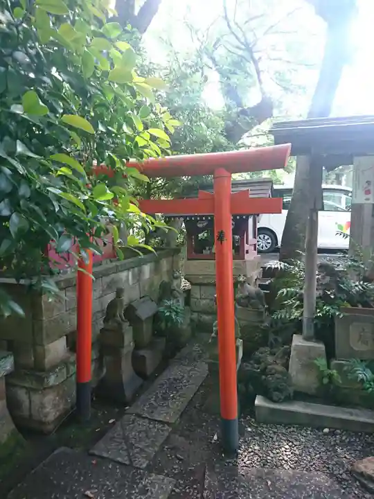 本郷氷川神社の末社・摂社
