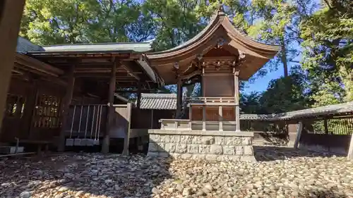 布智神社（本甲）の本殿・本堂