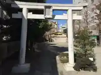 被官稲荷神社の鳥居