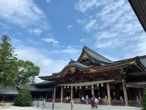 寒川神社の本殿・本堂
