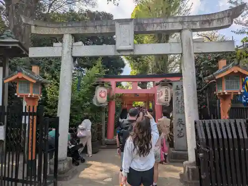 花園稲荷神社の鳥居