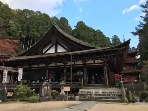 長命寺の本殿