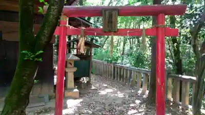 天石門別保布羅神社の鳥居