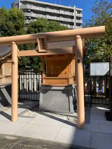 鶴見神社の末社