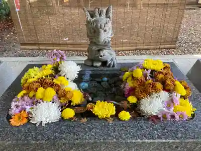 滑川神社 - 仕事と子どもの守り神の手水舎