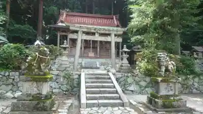 高天彦神社の本殿・本堂
