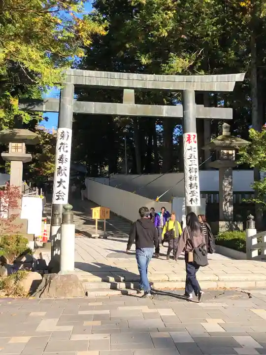 諏訪大社下社秋宮(長野県)