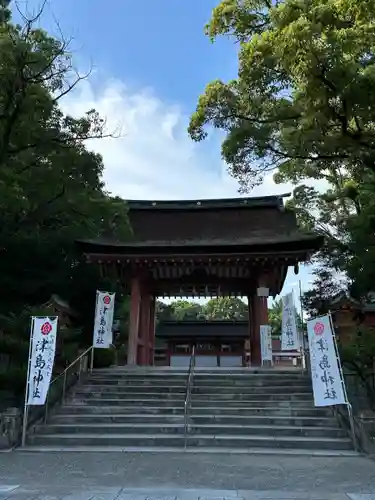 津島神社の山門・神門