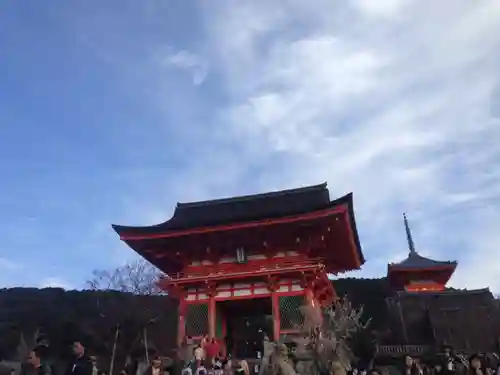 清水寺の山門・神門