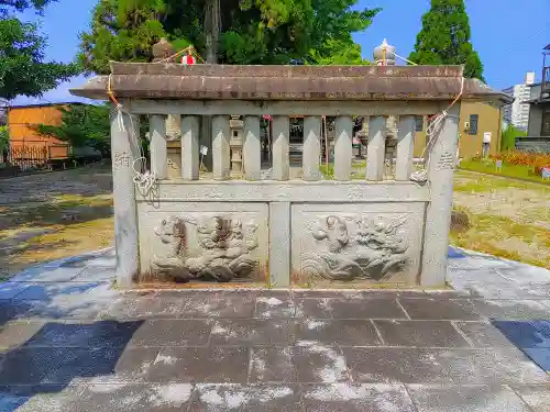 神明社（西光坊）の建物その他