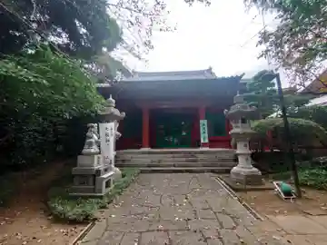 受楽寺の本殿・本堂