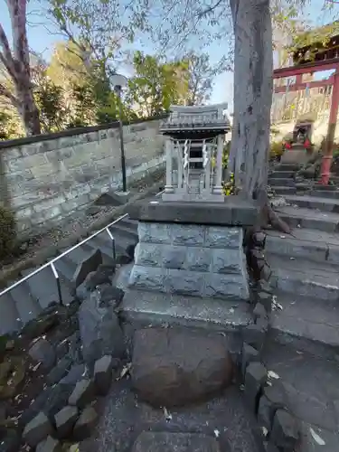 田端八幡神社の末社・摂社