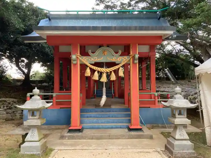 世並蔵神社の本殿・本堂