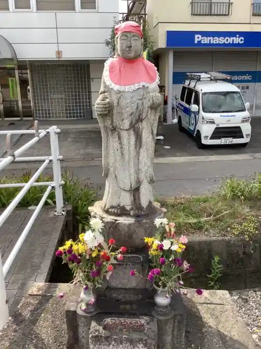 三社(津島神社・秋葉神社・南宮大社)の地蔵