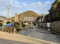 瑪瑙寺の山門・神門