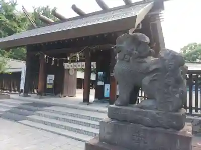 札幌護國神社の狛犬