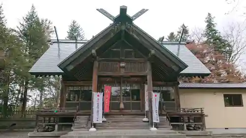 栗沢神社の本殿