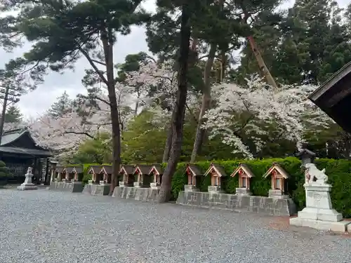 盛岡八幡宮の末社