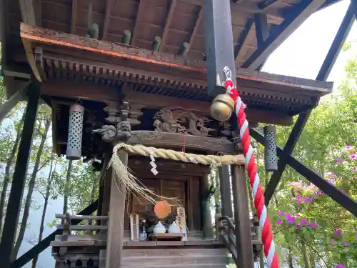 日電玉川稲荷神社の{uncategorized: "未分類", other: "その他", undefined: "問題あり", building: "その他建物", grave: "お墓", sacred_gate: "鳥居", guardian: "狛犬", statue: "像", buddha: "仏像", history: "歴史", nature: "自然", garden: "庭園", animal: "動物", pagoda: "塔", temizu: "手水舎", mountain_gate: "山門・神門", sanctuary: "本殿・本堂", subordinate: "末社・摂社", art: "芸術", scenery: "景色", jizo: "地蔵", ema: "絵馬", goshuin: "御朱印", omikuji: "おみくじ", items: "授与品その他", amulet: "お守り", goshuincho: "御朱印帳", eats: "食事", festival: "お祭り", votive_dance: "神楽", shichigosan: "七五三参", wedding: "結婚式", experience: "体験その他", initially: "初詣", around: "周辺", anti_infection: "感染症対策"}