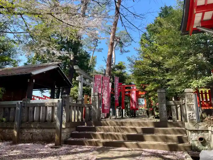 東伏見稲荷神社の{uncategorized: "未分類", other: "その他", undefined: "問題あり", building: "その他建物", grave: "お墓", sacred_gate: "鳥居", guardian: "狛犬", statue: "像", buddha: "仏像", history: "歴史", nature: "自然", garden: "庭園", animal: "動物", pagoda: "塔", temizu: "手水舎", mountain_gate: "山門・神門", sanctuary: "本殿・本堂", subordinate: "末社・摂社", art: "芸術", scenery: "景色", jizo: "地蔵", ema: "絵馬", goshuin: "御朱印", omikuji: "おみくじ", items: "授与品その他", amulet: "お守り", goshuincho: "御朱印帳", eats: "食事", festival: "お祭り", votive_dance: "神楽", shichigosan: "七五三参", wedding: "結婚式", experience: "体験その他", initially: "初詣", around: "周辺", anti_infection: "感染症対策"}