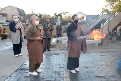 遠照山 光明寺（尼崎大仏）(兵庫県)