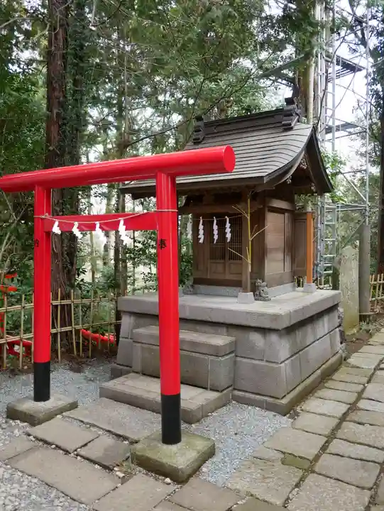 白笹稲荷神社の末社・摂社