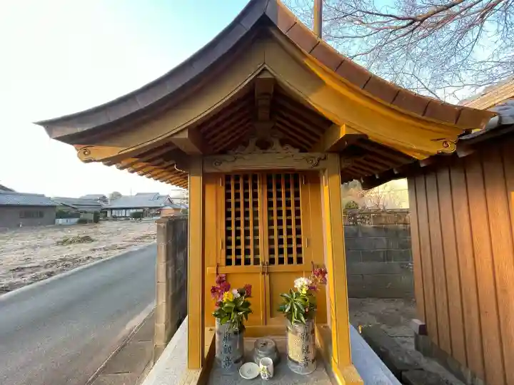 万福寺の{uncategorized: "未分類", other: "その他", undefined: "問題あり", building: "その他建物", grave: "お墓", sacred_gate: "鳥居", guardian: "狛犬", statue: "像", buddha: "仏像", history: "歴史", nature: "自然", garden: "庭園", animal: "動物", pagoda: "塔", temizu: "手水舎", mountain_gate: "山門・神門", sanctuary: "本殿・本堂", subordinate: "末社・摂社", art: "芸術", scenery: "景色", jizo: "地蔵", ema: "絵馬", goshuin: "御朱印", omikuji: "おみくじ", items: "授与品その他", amulet: "お守り", goshuincho: "御朱印帳", eats: "食事", festival: "お祭り", votive_dance: "神楽", shichigosan: "七五三参", wedding: "結婚式", experience: "体験その他", initially: "初詣", around: "周辺", anti_infection: "感染症対策"}