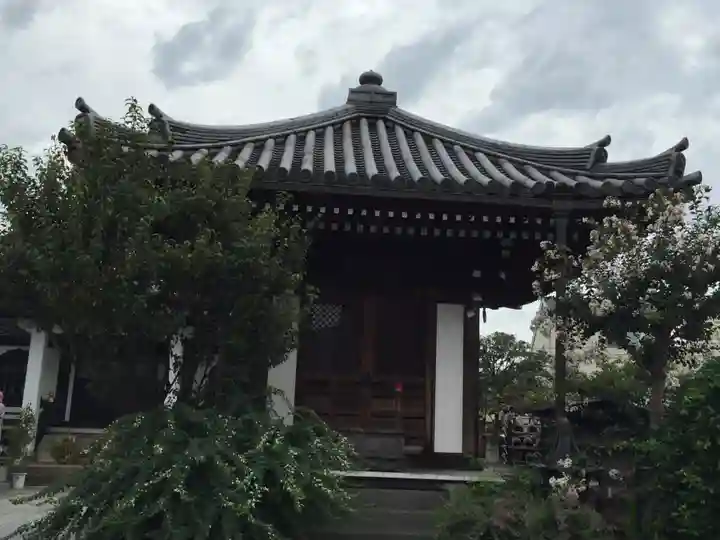 明王院の本殿・本堂