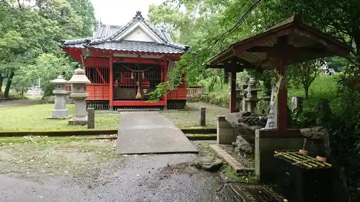 止上神社の本殿