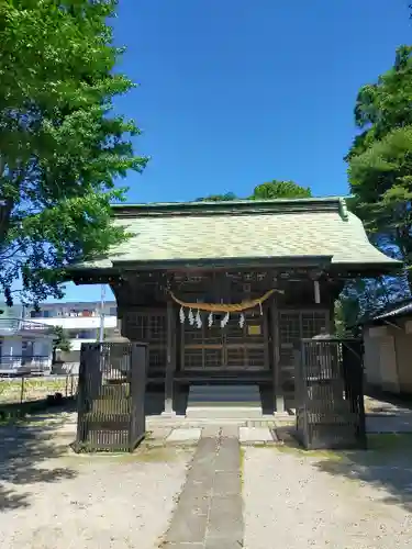 三ツ和氷川神社の本殿