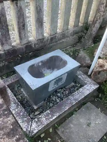 安良町秋葉神社の手水