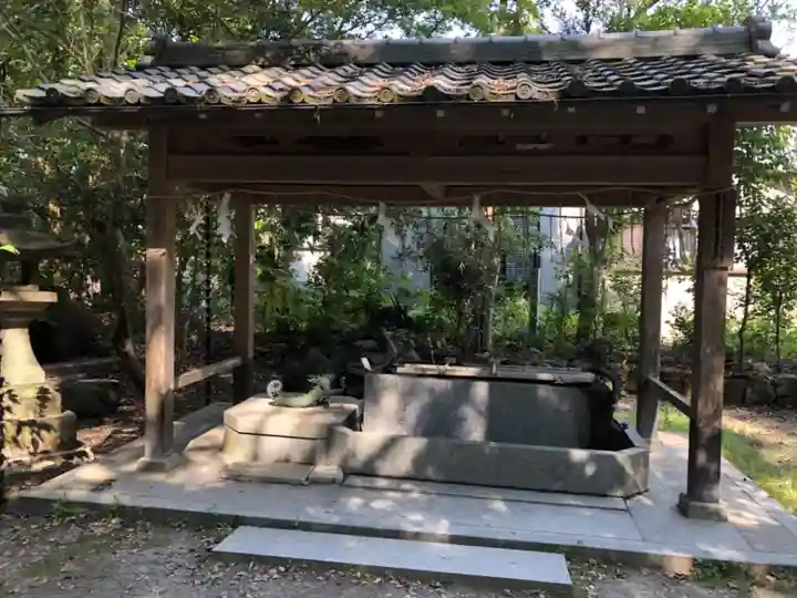 小倉神社の手水舎