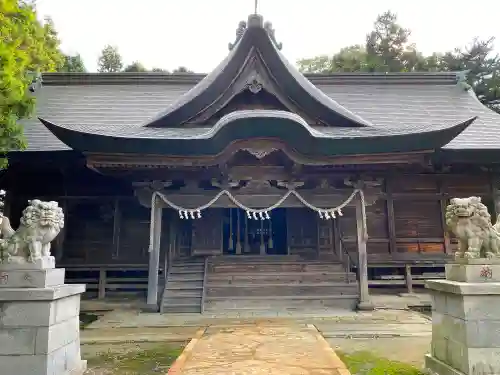 鶴岡天満宮の本殿