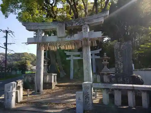 下月隈八幡宮の鳥居