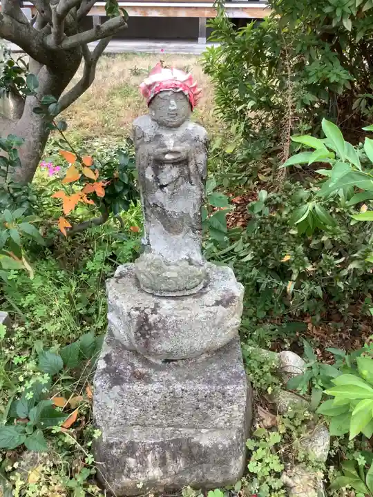 観音寺の地蔵