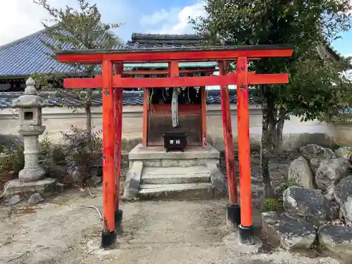 厳島神社の末社