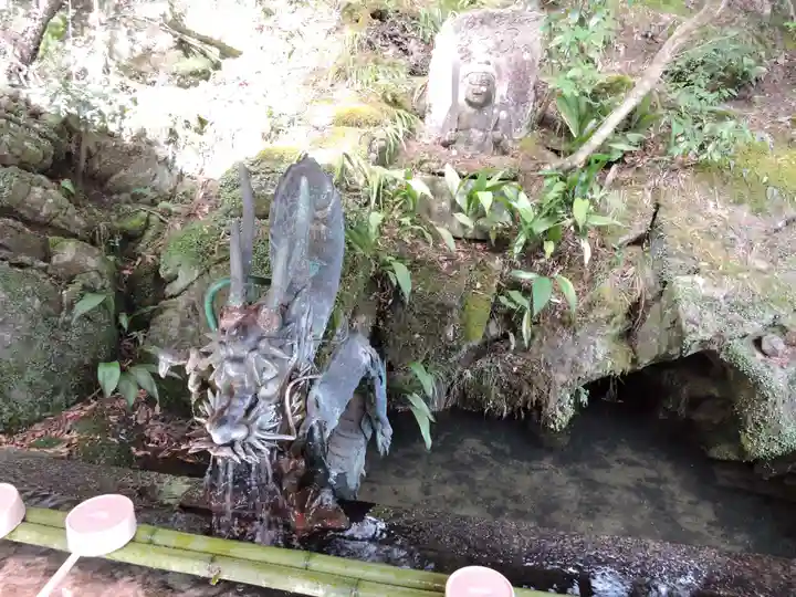石山寺(滋賀県)