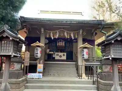 上目黒氷川神社の本殿・本堂