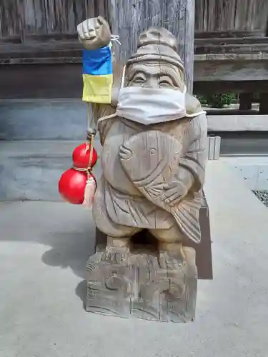 賀茂神社の像