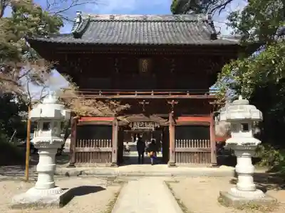 弘法寺の山門・神門