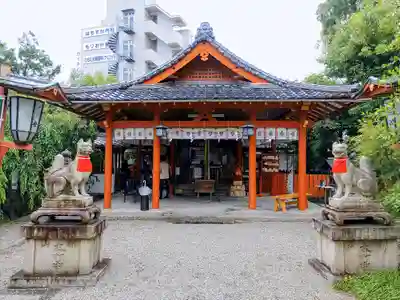 源九郎稲荷神社の本殿・本堂