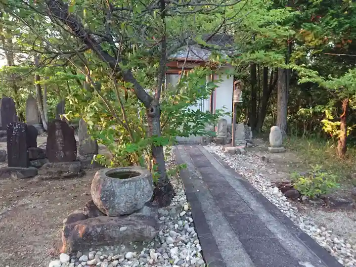御嶽神社のその他建物